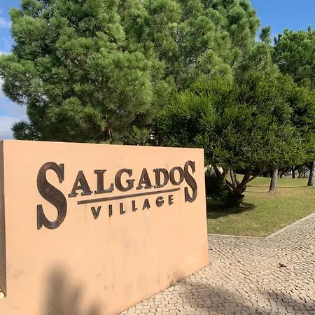 Salgados Village *